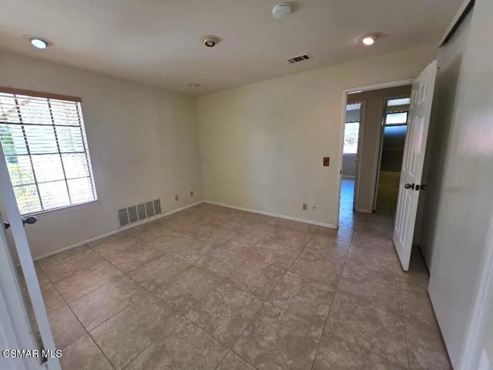 2414 Rikkard Drive Thousand Oaks, CA 91362