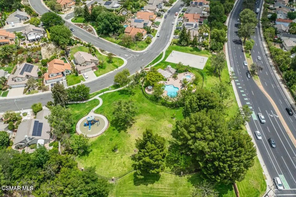 2414 Rikkard Drive Thousand Oaks, CA 91362