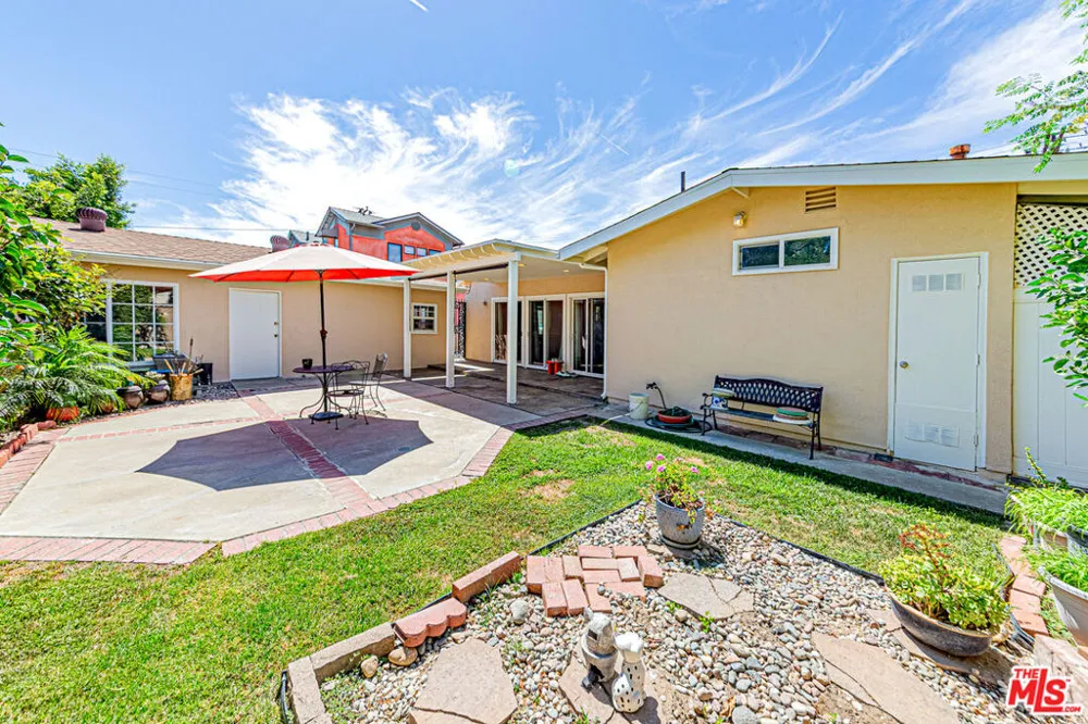10530 Dolan Avenue Downey, CA 90241