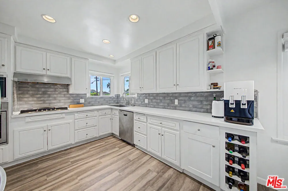 10530 Dolan Avenue Downey, CA 90241