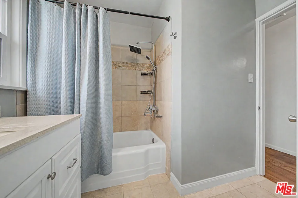 10530 Dolan Avenue Downey, CA 90241