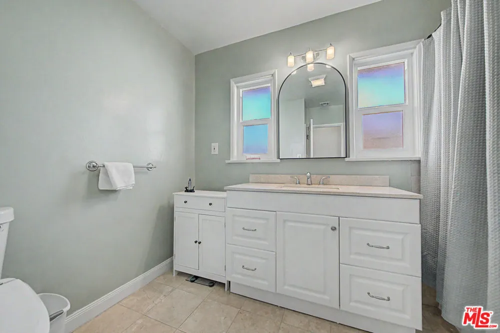 10530 Dolan Avenue Downey, CA 90241