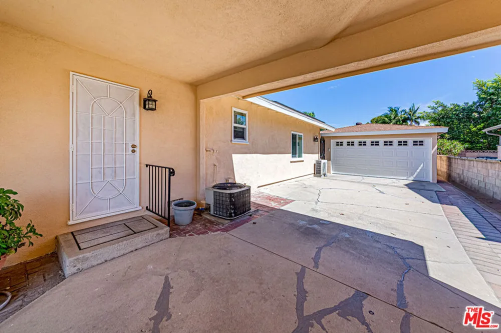 10530 Dolan Avenue Downey, CA 90241