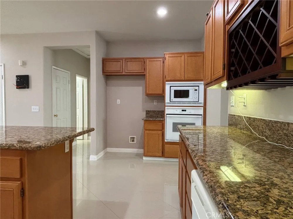 6421 Tigers Eye Court Jurupa Valley, CA 91752