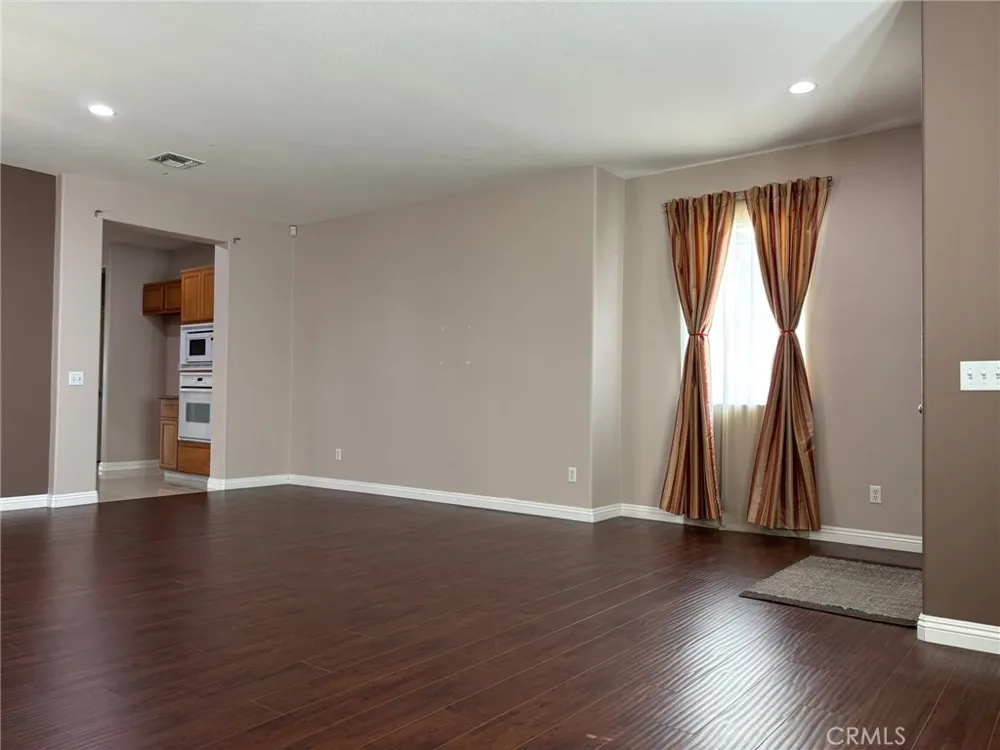 6421 Tigers Eye Court Jurupa Valley, CA 91752