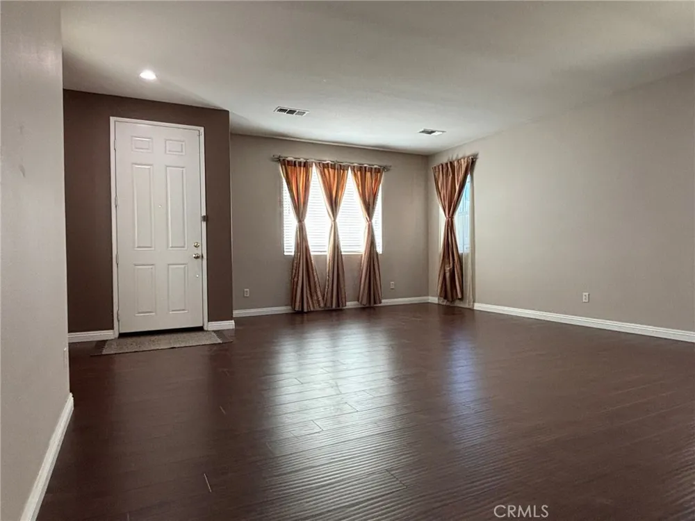 6421 Tigers Eye Court Jurupa Valley, CA 91752