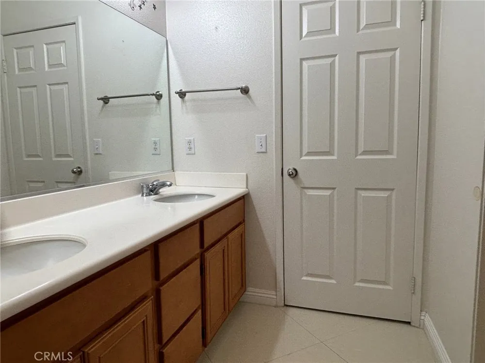6421 Tigers Eye Court Jurupa Valley, CA 91752