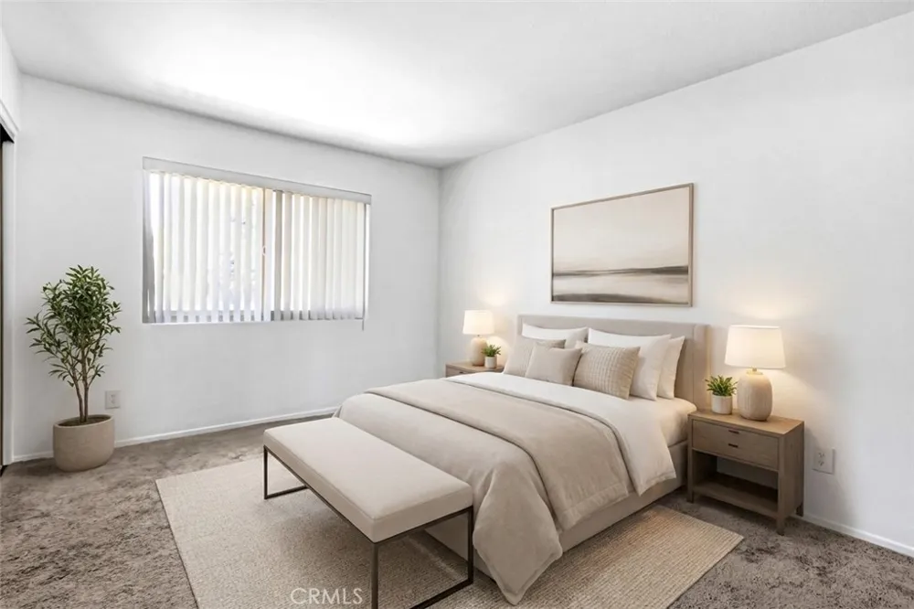 1118 W Blaine #202 Riverside, CA 92507
