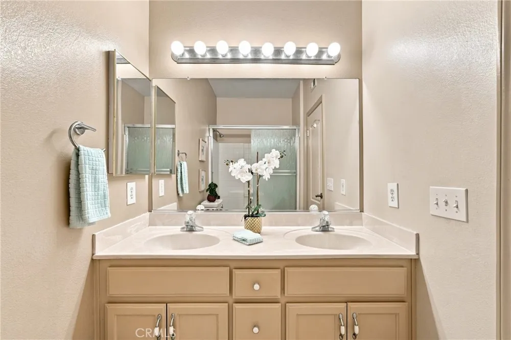 1819 S Lark Ellen West Covina, CA 91792
