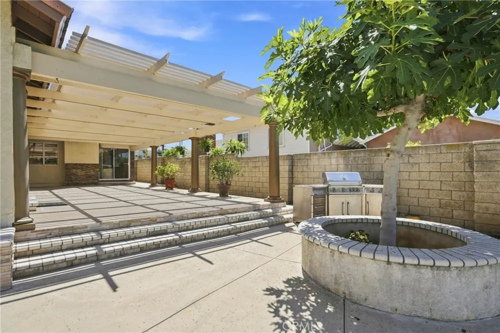 1819 S Lark Ellen West Covina, CA 91792