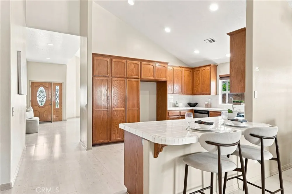 1819 S Lark Ellen West Covina, CA 91792