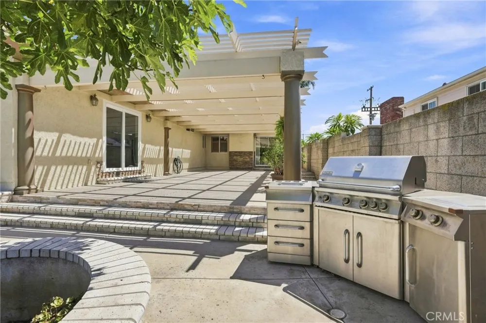1819 S Lark Ellen West Covina, CA 91792