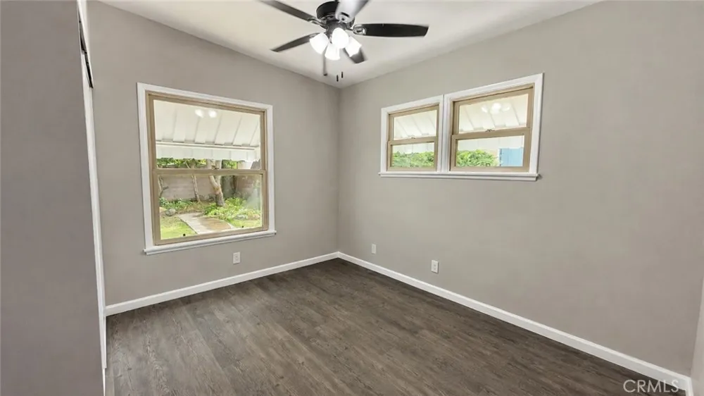 1438 W Ivyton Street Lancaster, CA 93534