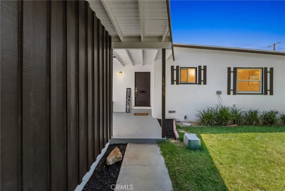 1438 W Ivyton Street Lancaster, CA 93534