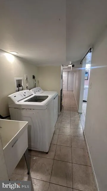 6013 BELDEN STREET Philadelphia, PA 19149