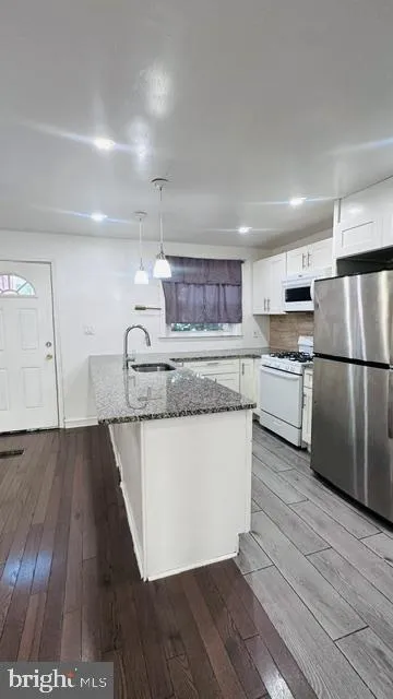 6013 BELDEN STREET Philadelphia, PA 19149