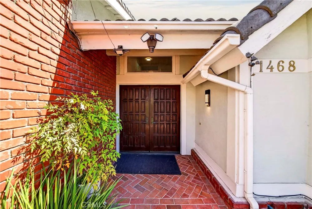 1468 Atherton Fullerton, CA 92833