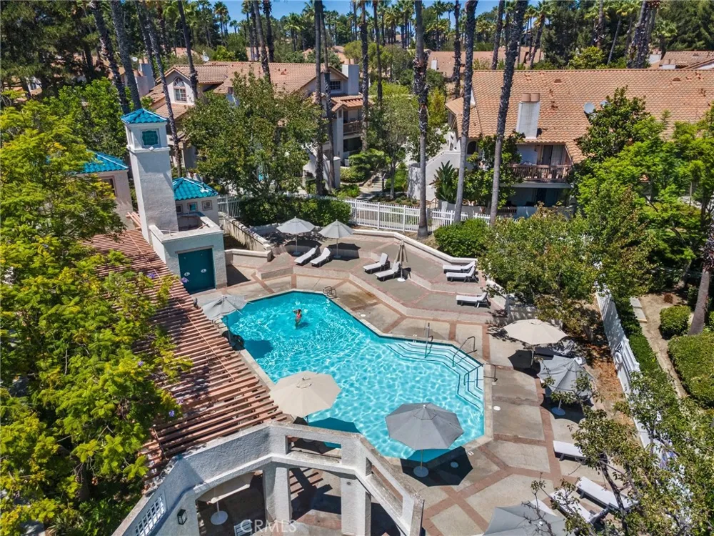 26622 Merienda #4 Laguna Hills, CA 92656