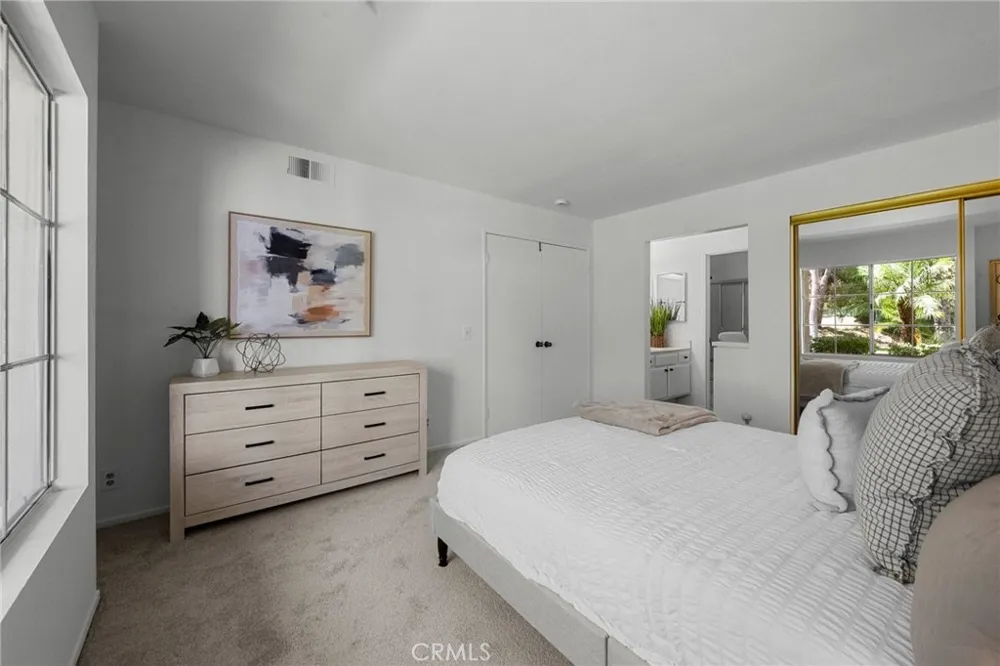 26622 Merienda #4 Laguna Hills, CA 92656