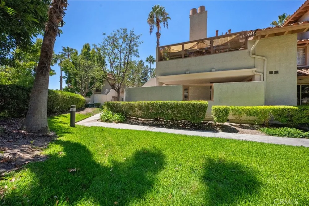 26622 Merienda #4 Laguna Hills, CA 92656