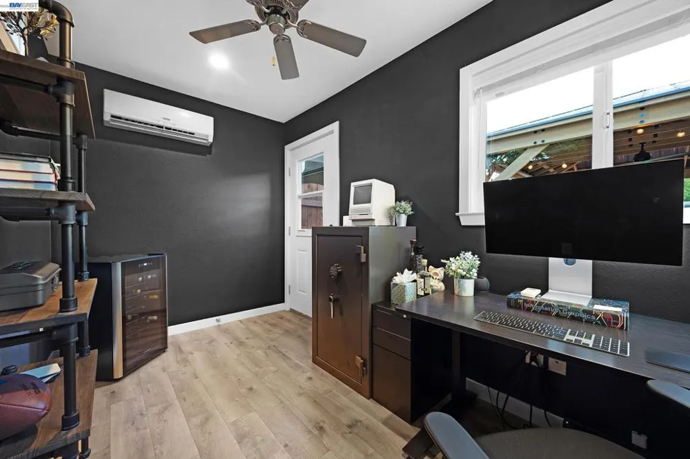 352 Cambridge Way Livermore, CA 94550
