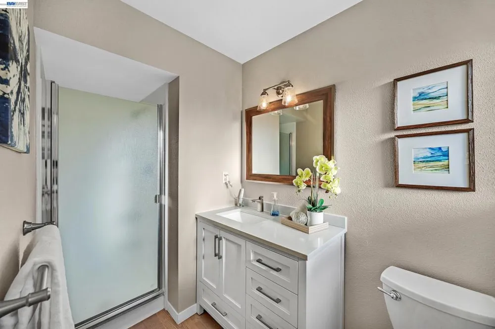 352 Cambridge Way Livermore, CA 94550