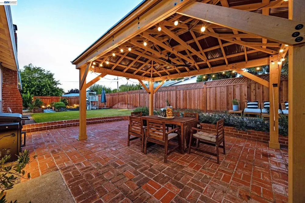 352 Cambridge Way Livermore, CA 94550