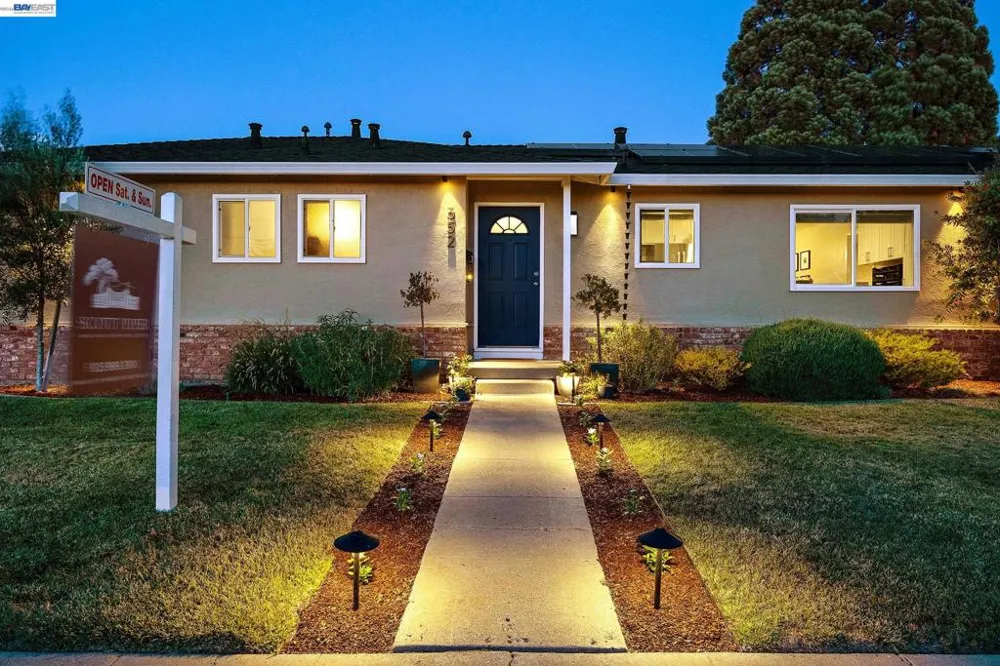 352 Cambridge Way Livermore, CA 94550