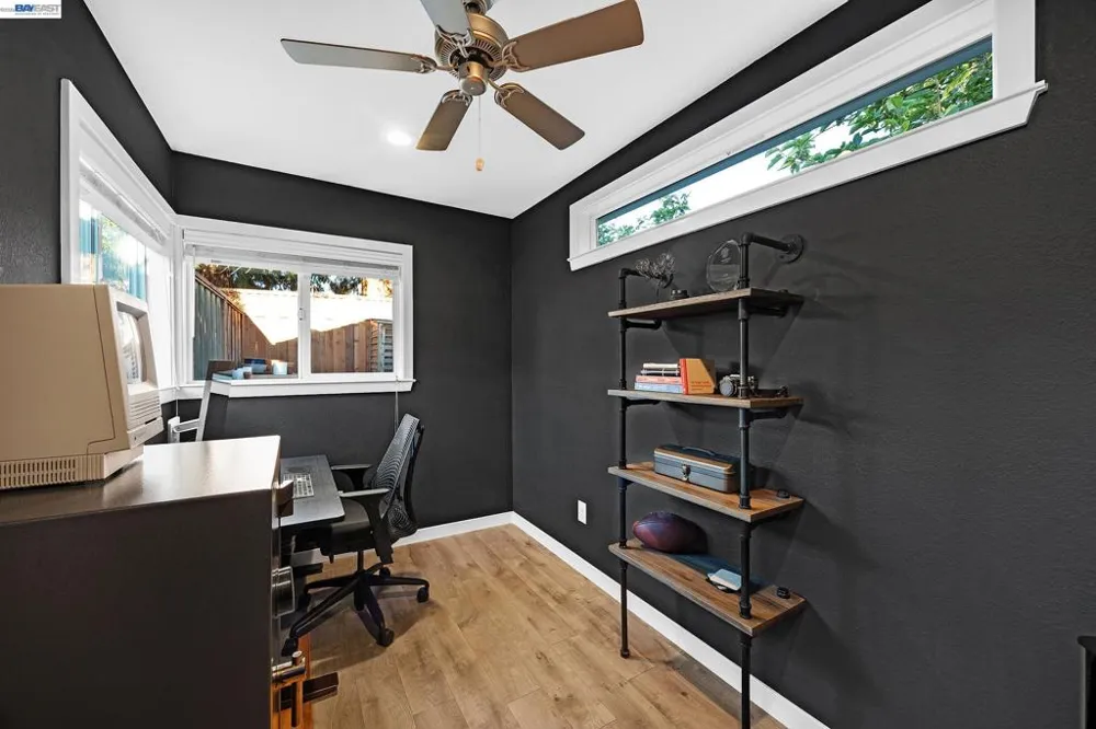 352 Cambridge Way Livermore, CA 94550