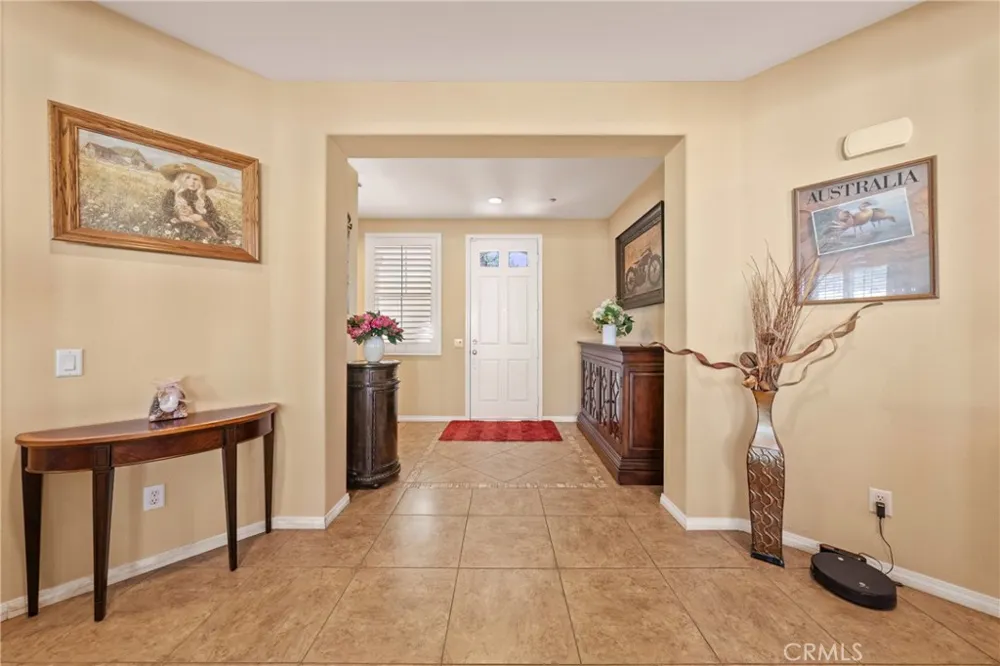 4795 Thornbush Fontana, CA 92336