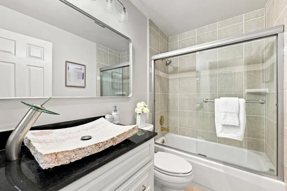 1217 Shoreline Drive San Mateo, CA 94404