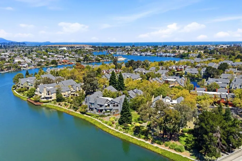 1217 Shoreline Drive San Mateo, CA 94404