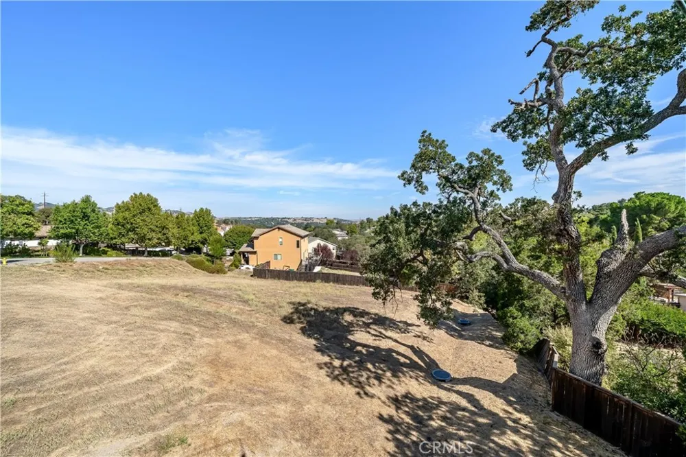 725 Red Cloud Road Paso Robles, CA 93446