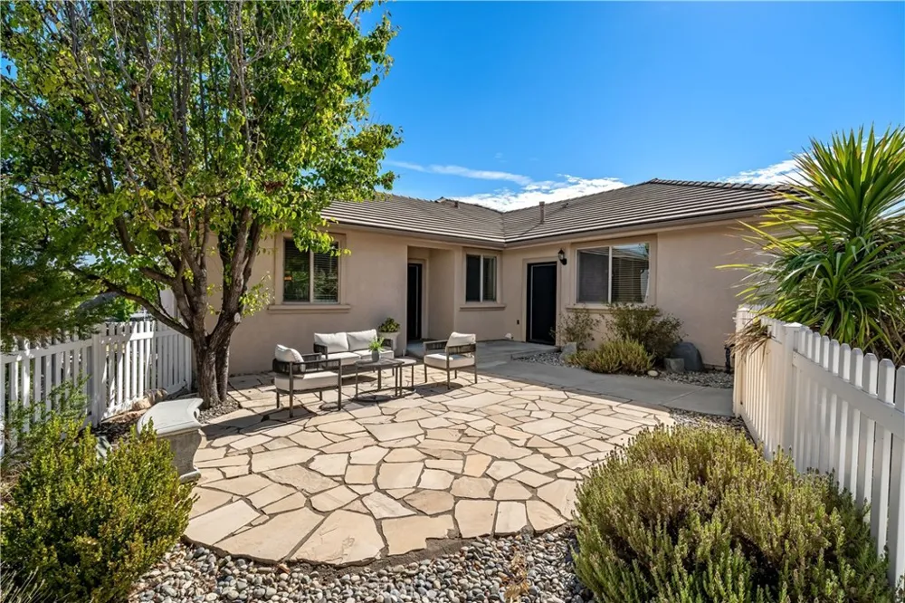 725 Red Cloud Road Paso Robles, CA 93446