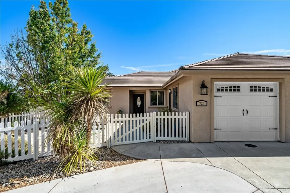 725 Red Cloud Road Paso Robles, CA 93446