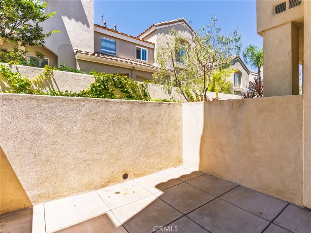 311 Kansas Street #B El Segundo, CA 90245