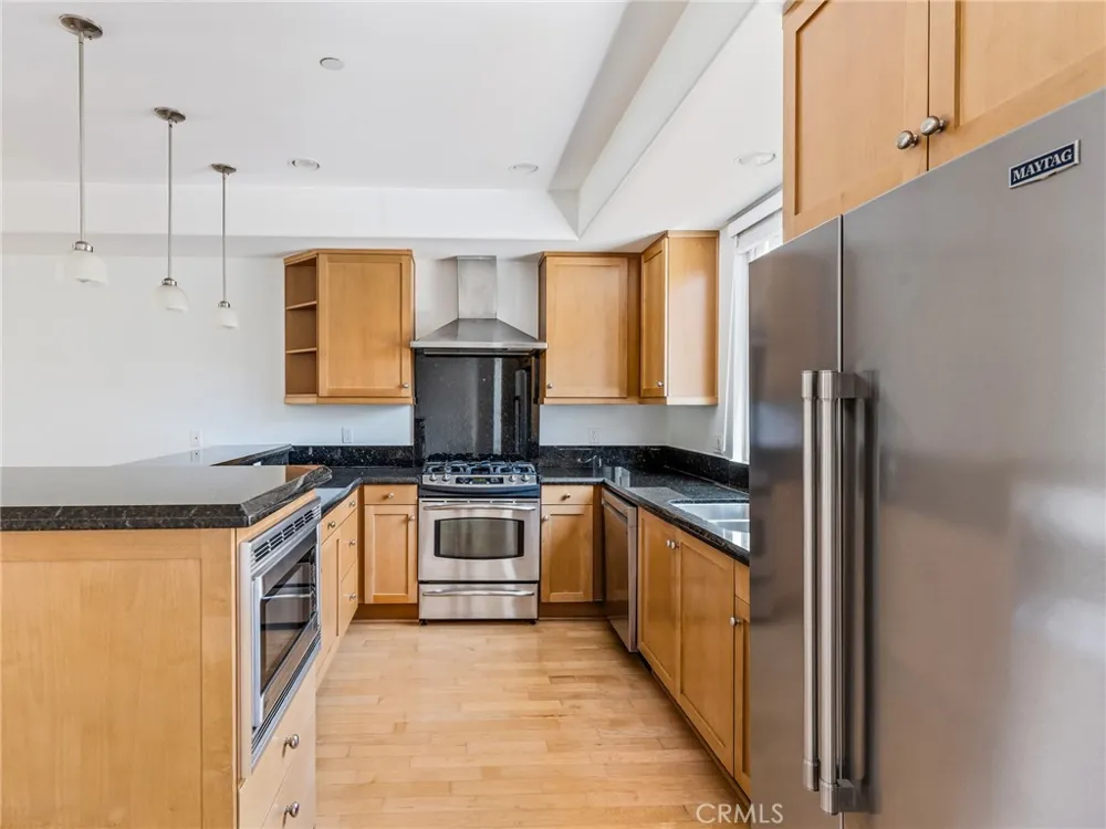 311 Kansas Street #B El Segundo, CA 90245