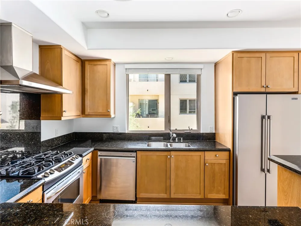 311 Kansas Street #B El Segundo, CA 90245