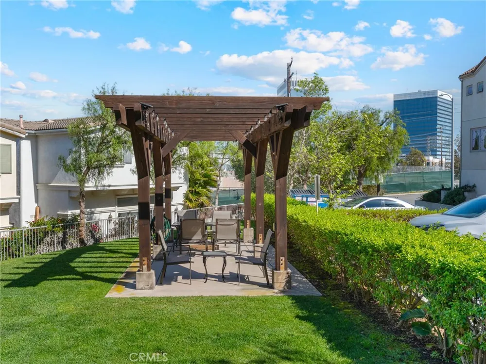 311 Kansas Street #B El Segundo, CA 90245