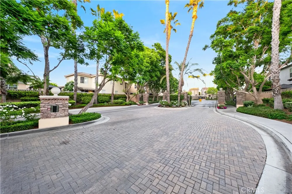 18 Wimbledon Lane Aliso Viejo, CA 92656