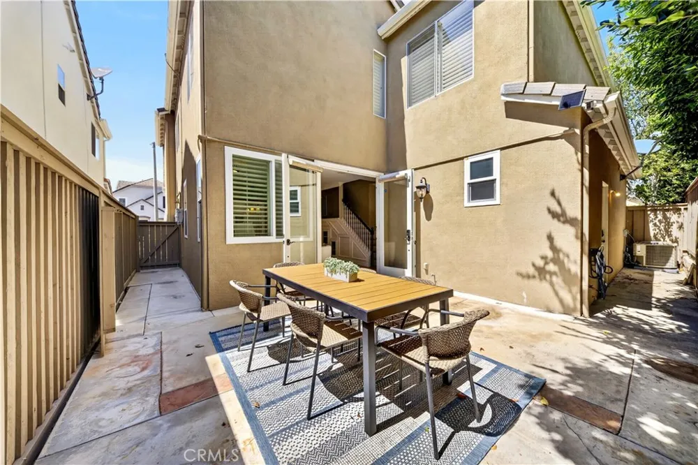 18 Wimbledon Lane Aliso Viejo, CA 92656