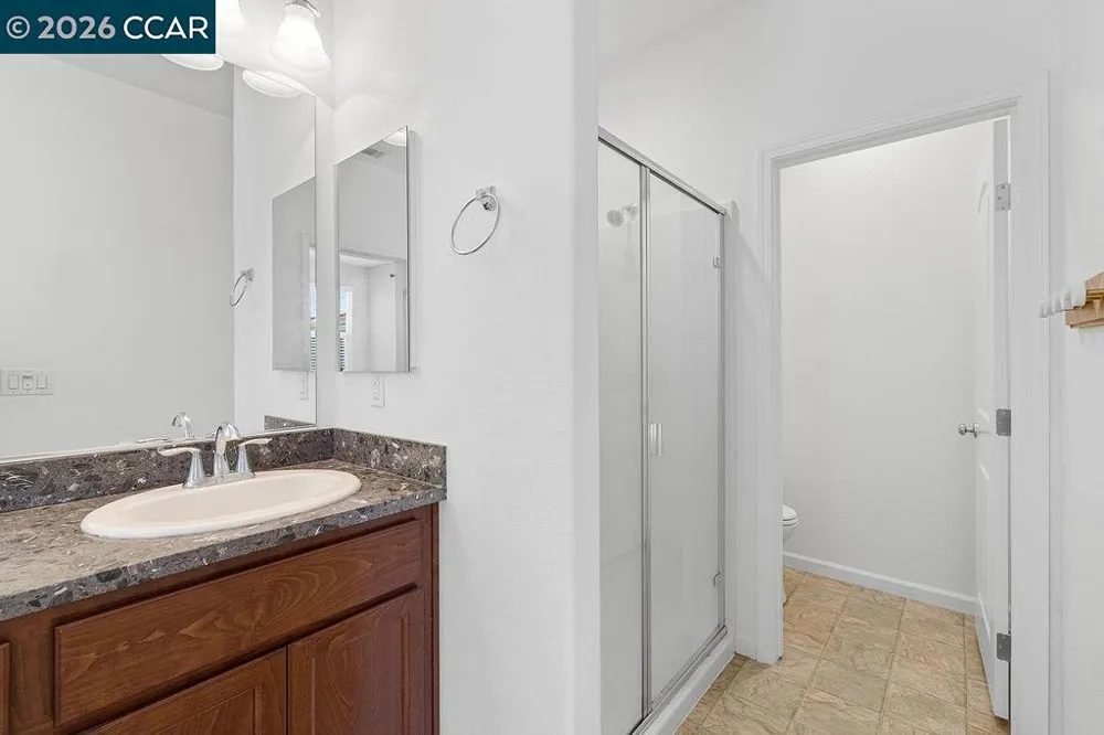 7832 Acorri Walk Sacramento, CA 95823