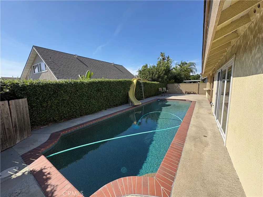 10443 Camden Drive Cypress, CA 90630