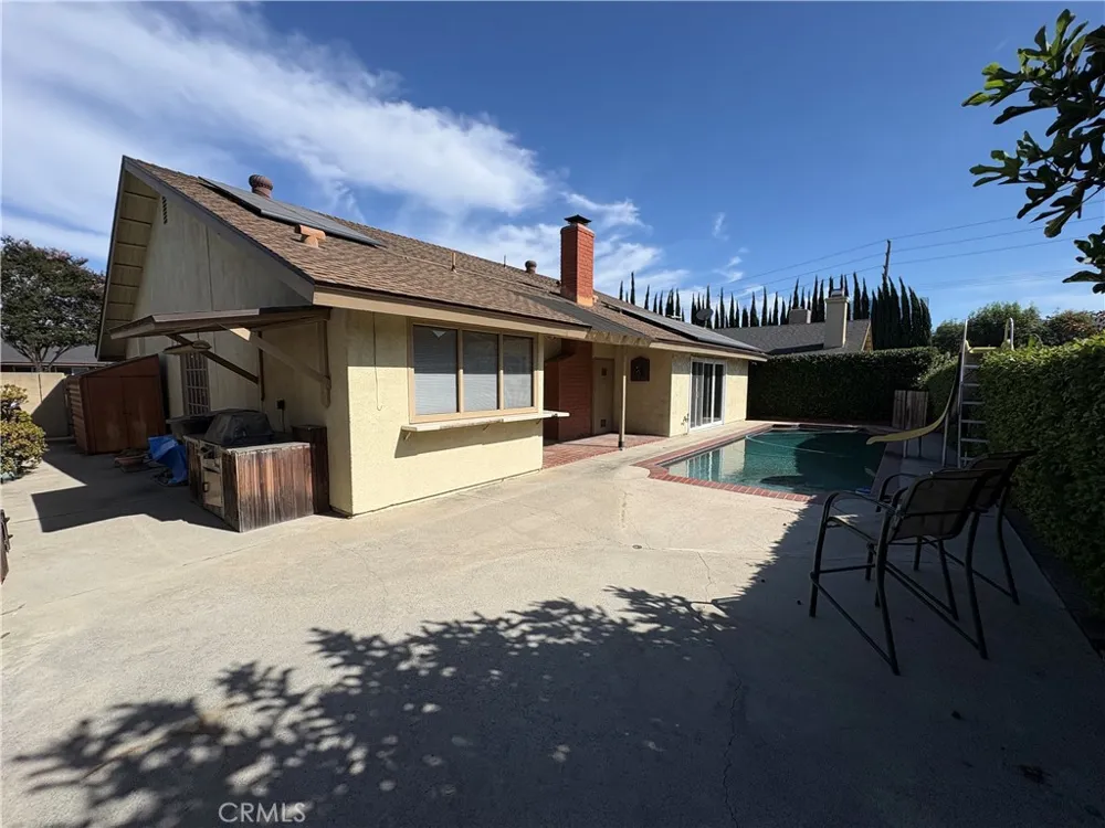 10443 Camden Drive Cypress, CA 90630