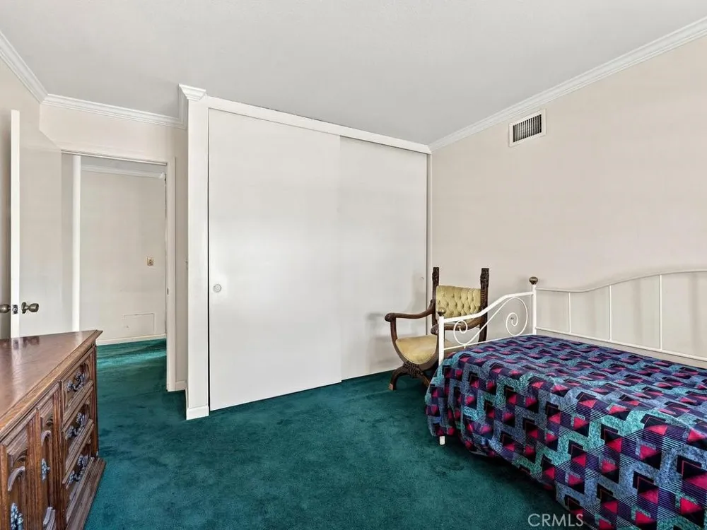 10443 Camden Drive Cypress, CA 90630