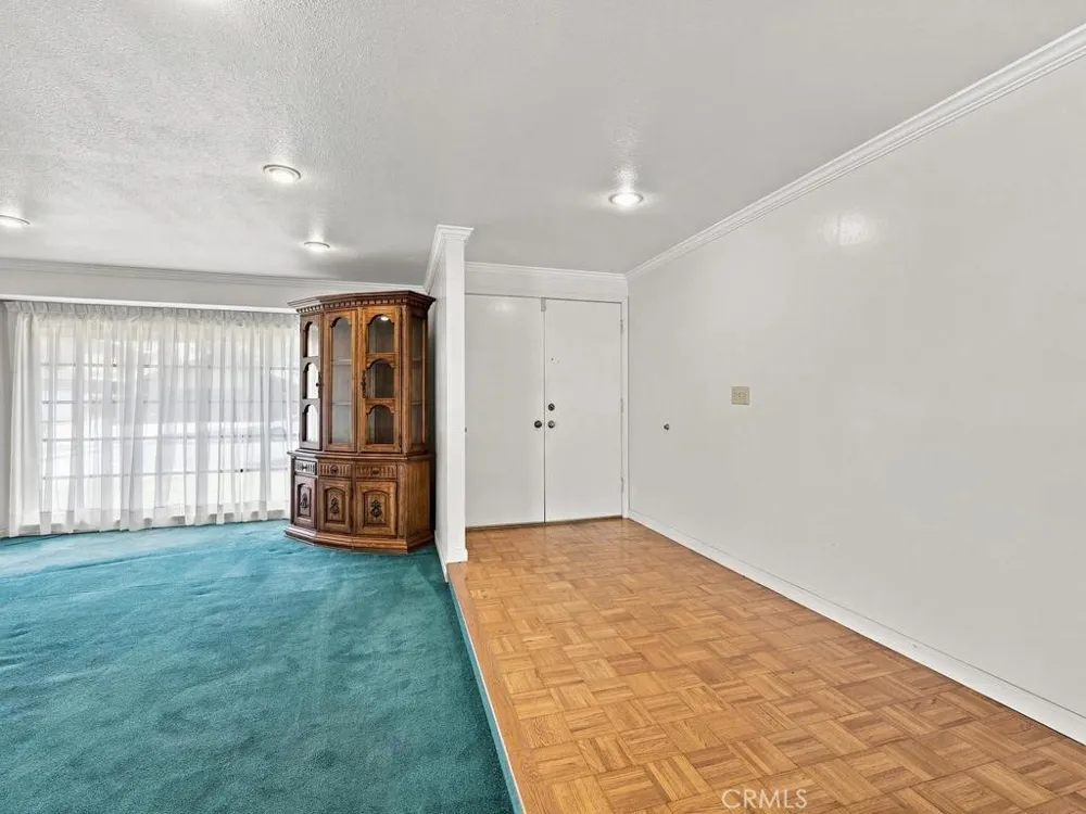 10443 Camden Drive Cypress, CA 90630