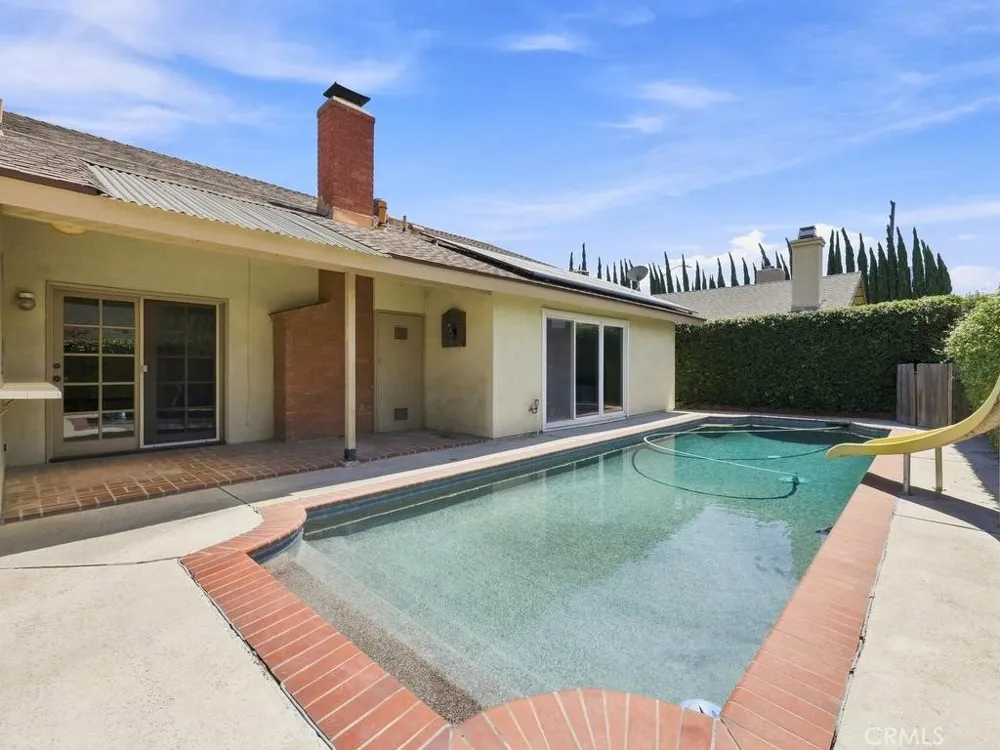 10443 Camden Drive Cypress, CA 90630