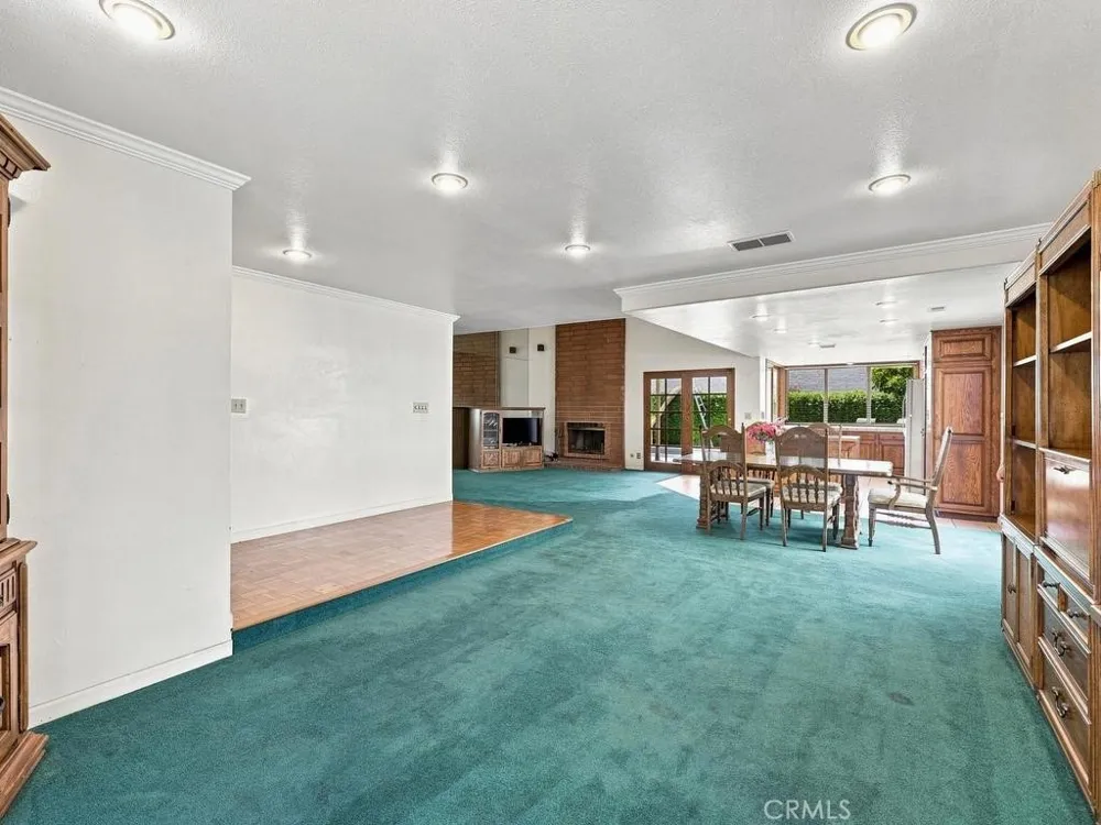 10443 Camden Drive Cypress, CA 90630