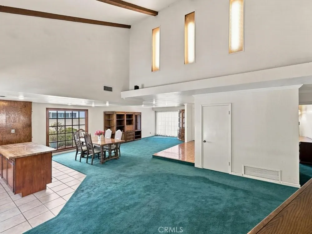 10443 Camden Drive Cypress, CA 90630