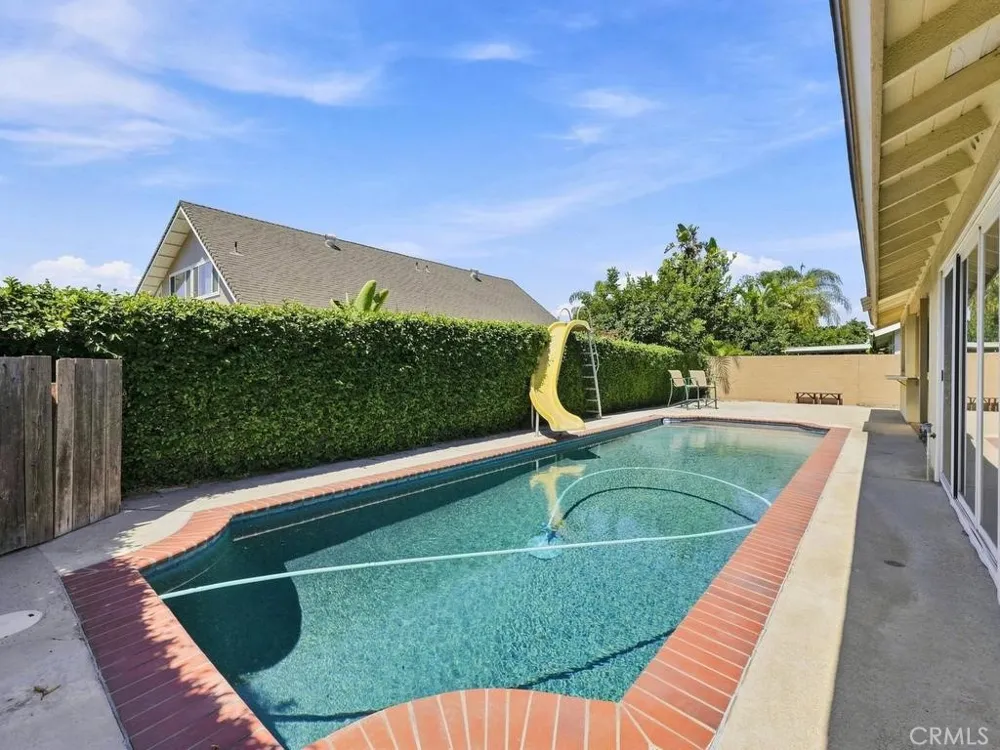 10443 Camden Drive Cypress, CA 90630